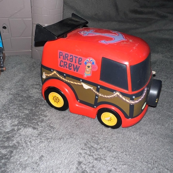 2005 Scooby-Doo Mystery Machine Ghost Patrol Haunted Castle Playset Pirate Van - Picture 13 of 16
